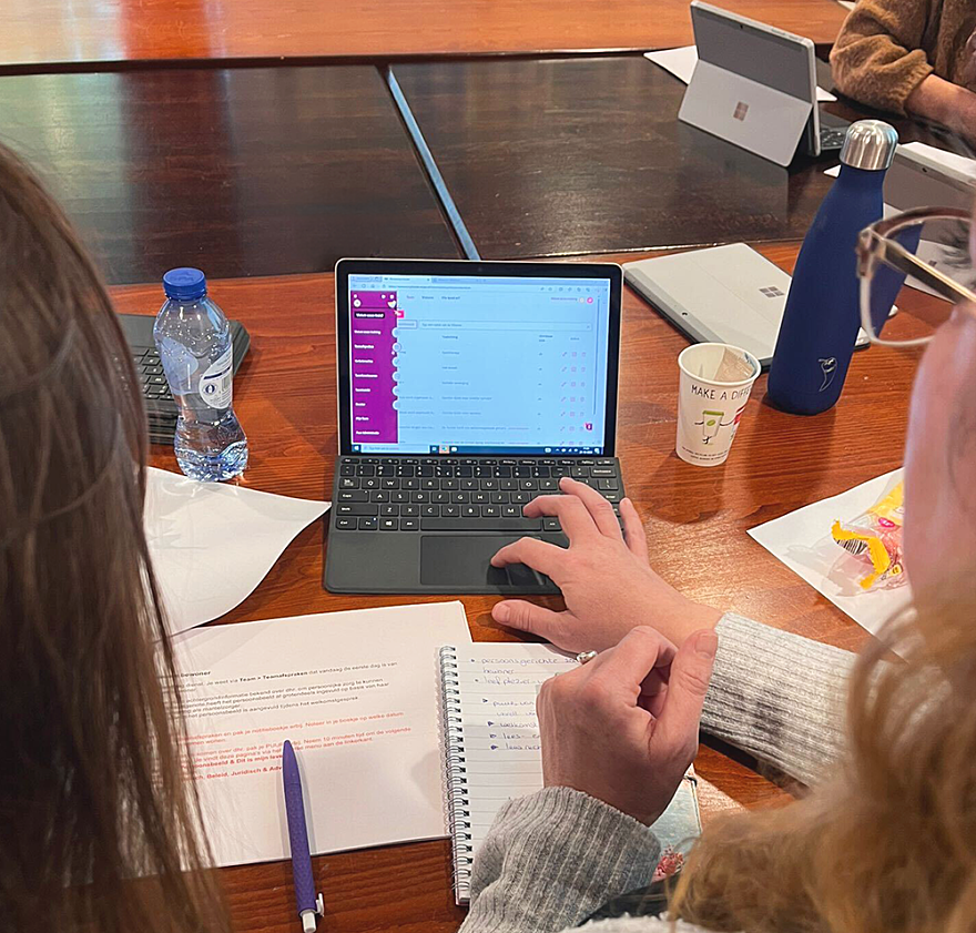 Nieuw e learning platform naslagwerk